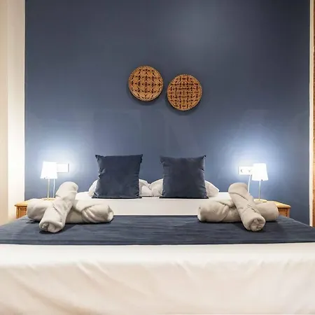 Modern & Spacious - Historic Center By Rems Appartement *