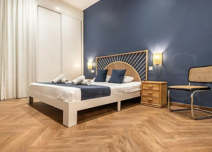 Modern & Spacious - Historic Center By Rems *