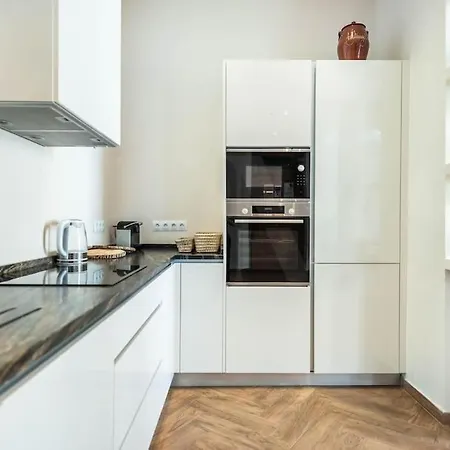 Διαμέρισμα Modern & Spacious - Historic Center By Rems Μάλαγα